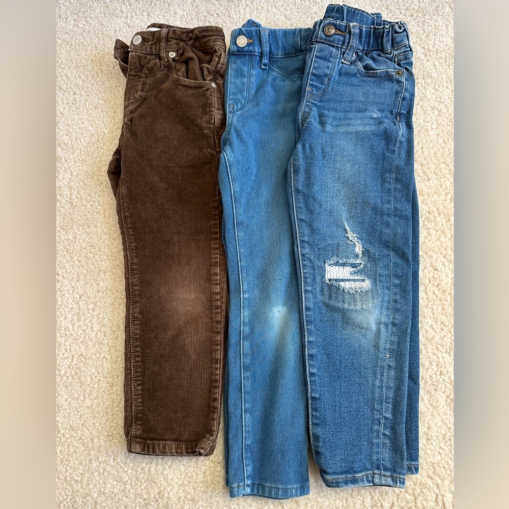 Zara brown tapered pants and Uniqlo denim leggings